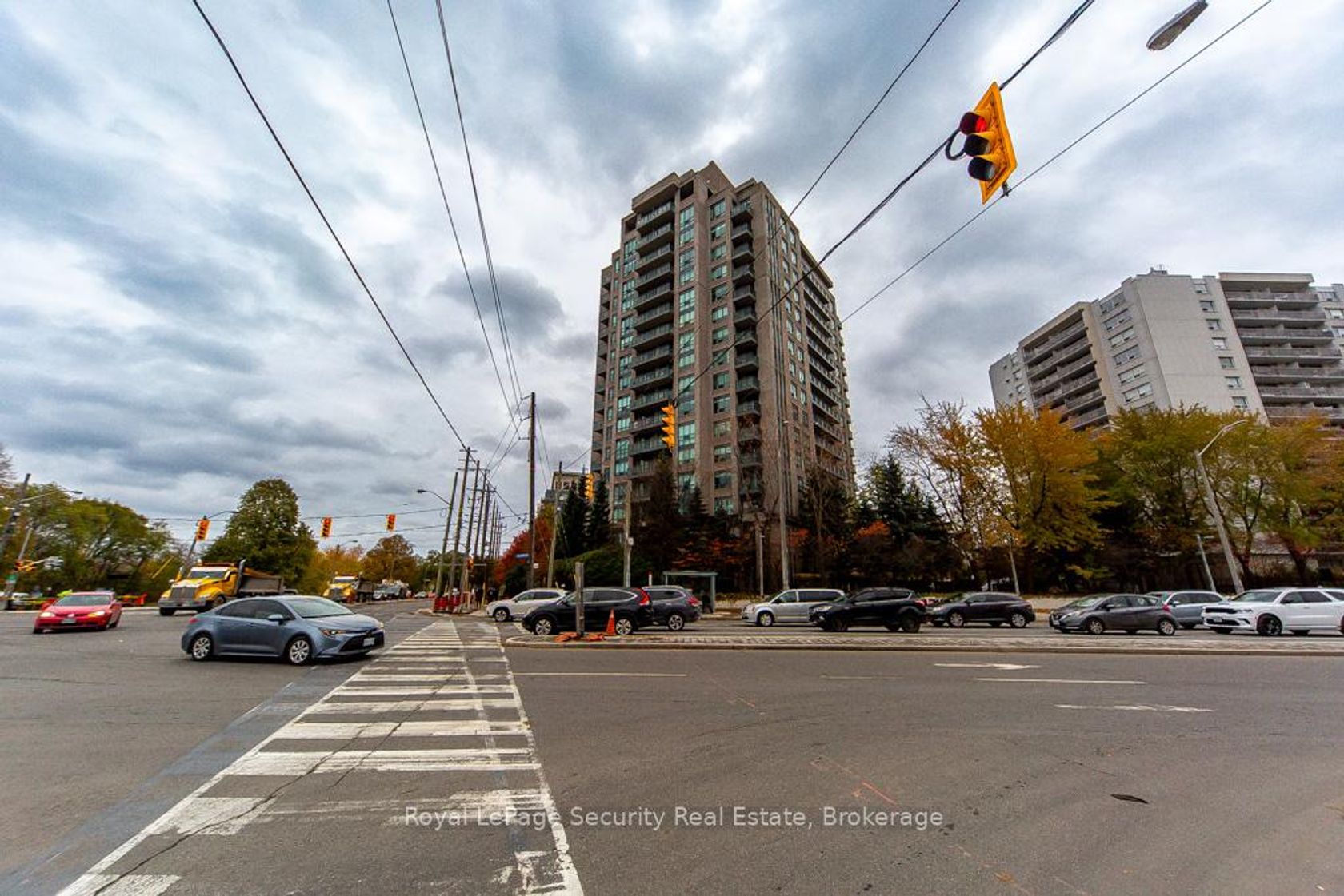 1402 - 38 Fontenay Court, Humber Valley, Toronto 