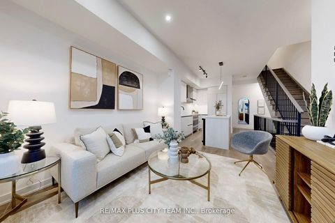 Photo 4 at 118 Peter Street, Waterfront Communities C1, Toronto