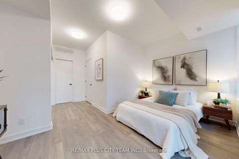 Photo 13 at 118 Peter Street, Waterfront Communities C1, Toronto