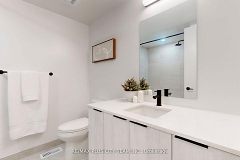 Photo 22 at 118 Peter Street, Waterfront Communities C1, Toronto