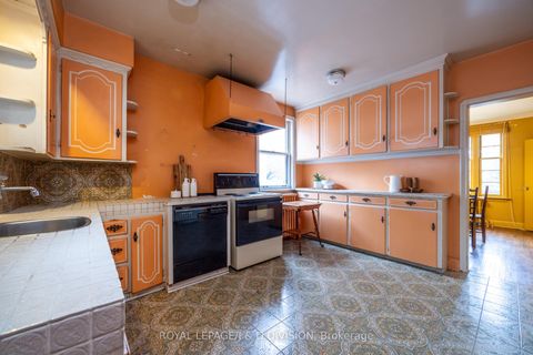 Photo 12 at 308 Oriole Parkway, Eglinton, Toronto