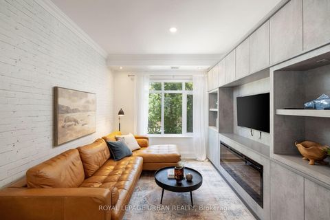 Photo 6 at 223 - 1900 Bayview Avenue, York Mills, Toronto