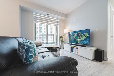 Photo 9 at 329 - 2486 Old Bronte Road, WT West Oak Trails, Oakville