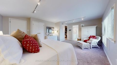 Photo 20 at 44 Robin Hood Road, Humber Valley, Toronto