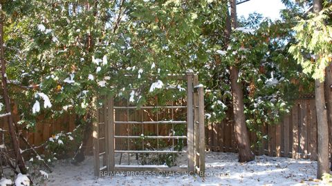 Photo 34 at 44 Robin Hood Road, Humber Valley, Toronto