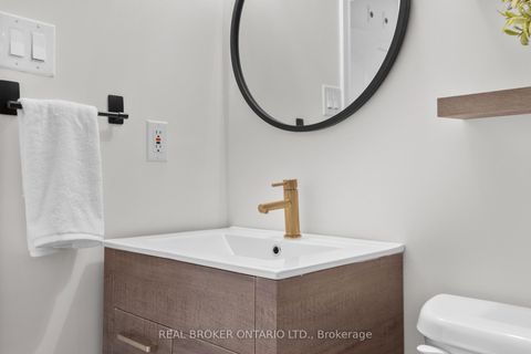 Photo 17 at 4106 - 41 Sudbury Street, Niagara, Toronto