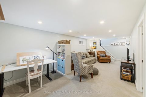 Photo 24 at 437 Withnell Crescent, WO West, Oakville