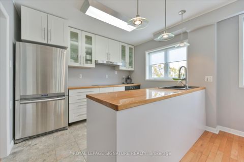 Photo 8 at 362 Silverthorn Avenue, Eglinton West, Toronto