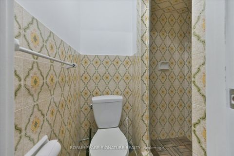 Photo 22 at 362 Silverthorn Avenue, Eglinton West, Toronto