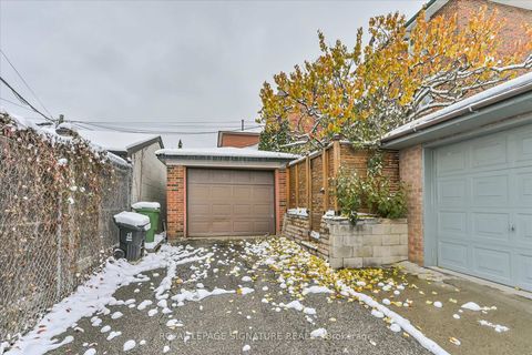 Photo 28 at 362 Silverthorn Avenue, Eglinton West, Toronto