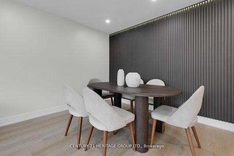 Photo 8 at 43 Howell Square, Malvern, Toronto