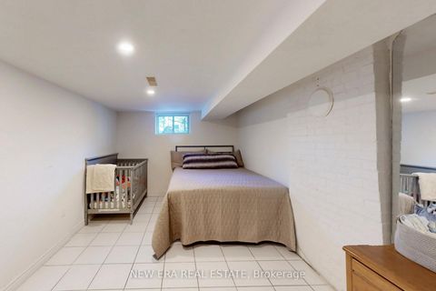 Photo 32 at 80 Renfield Street, Amesbury, Toronto