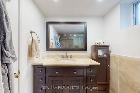 Photo 36 at 80 Renfield Street, Amesbury, Toronto