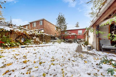Photo 45 at 80 Renfield Street, Amesbury, Toronto