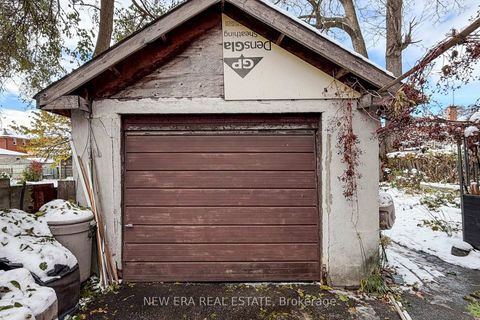 Photo 49 at 80 Renfield Street, Amesbury, Toronto