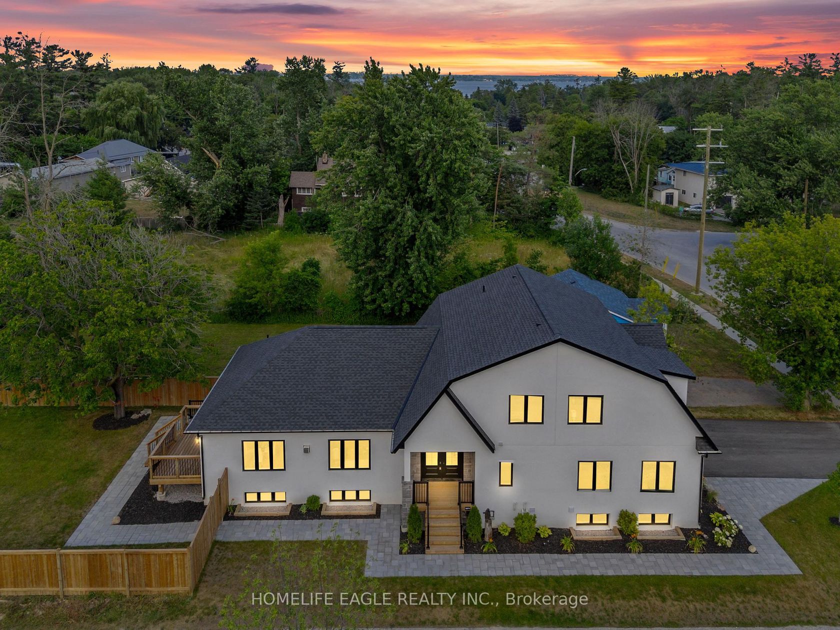 1242 Killarney Beach Road, Lefroy, Innisfil photo number 2