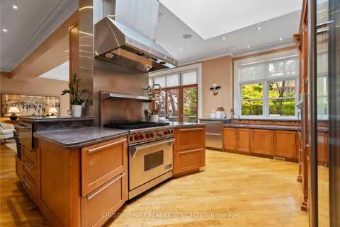 Photo 10 at 46 Lowther Avenue, Annex, Toronto