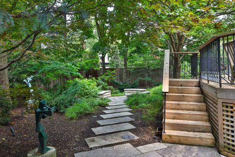 Photo 34 at 46 Lowther Avenue, Annex, Toronto