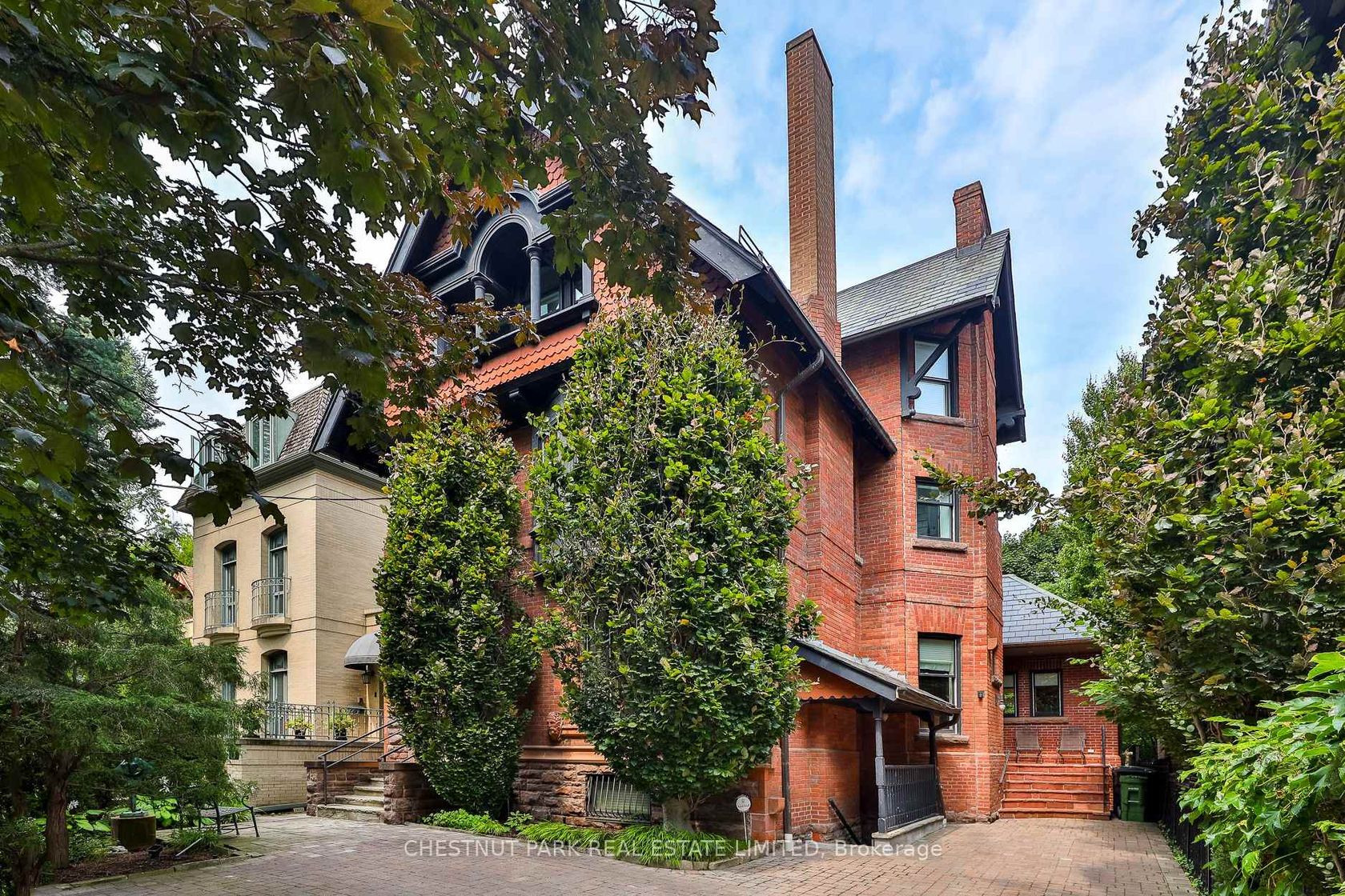 46 Lowther Avenue, Annex, Toronto 