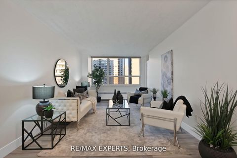 Photo 17 at 1013 - 390 Dixon Road, The Westway, Toronto