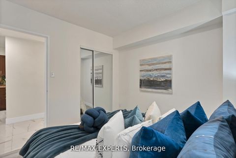 Photo 24 at 1013 - 390 Dixon Road, The Westway, Toronto
