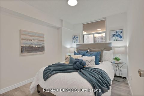 Photo 28 at 1013 - 390 Dixon Road, The Westway, Toronto