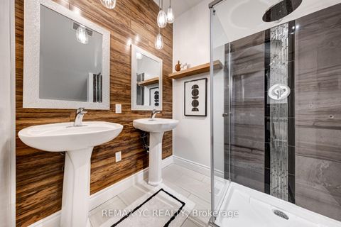 Photo 28 at 242 Milan Street, Moss Park, Toronto