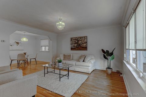 Photo 4 at 27 John Best Avenue, Amesbury, Toronto