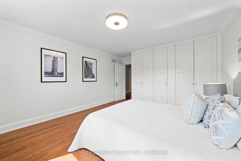 Photo 20 at 31 Modesto Gardens, Islington Woods, Vaughan