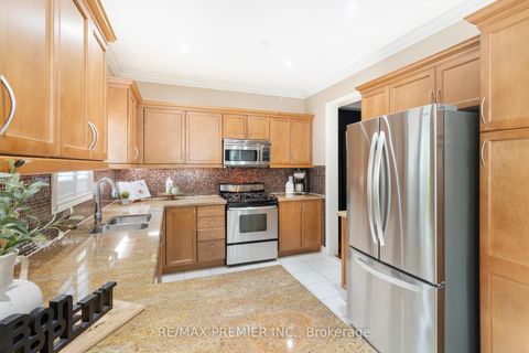 Photo 18 at 64 Leameadow Road, Patterson, Vaughan