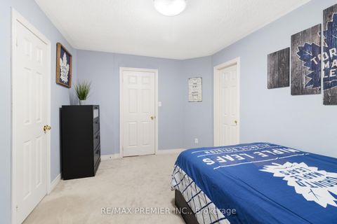 Photo 32 at 64 Leameadow Road, Patterson, Vaughan