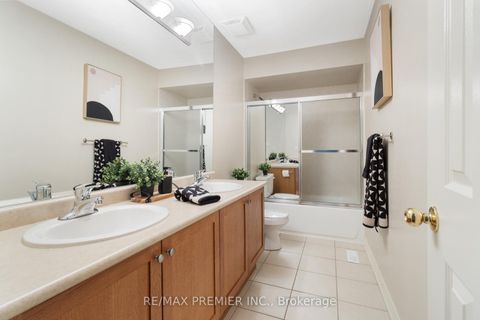 Photo 34 at 64 Leameadow Road, Patterson, Vaughan