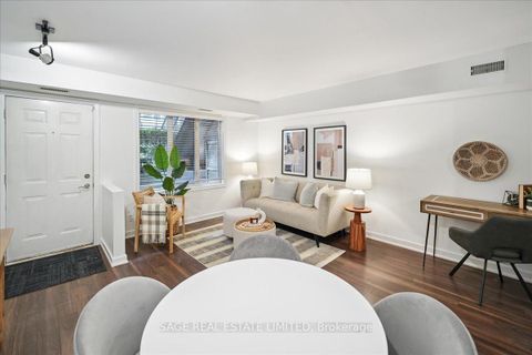 Photo 7 at 73 - 208 Niagara Street, Niagara, Toronto