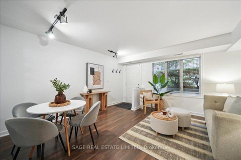 Photo 18 at 73 - 208 Niagara Street, Niagara, Toronto