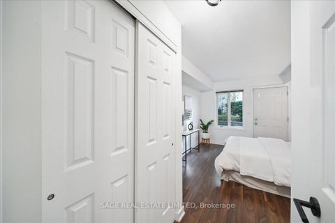 Photo 24 at 73 - 208 Niagara Street, Niagara, Toronto