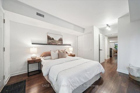 Photo 27 at 73 - 208 Niagara Street, Niagara, Toronto