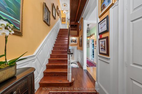 Photo 8 at 232 Shaw Street, Bellwoods, Toronto