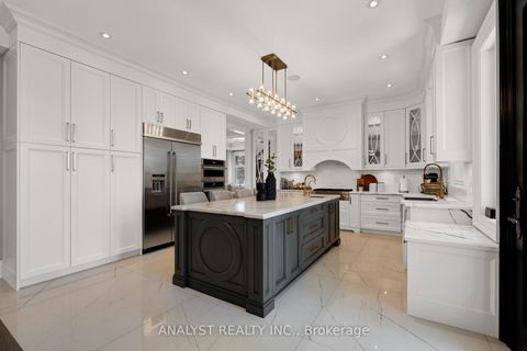 Photo 6 at 10690 Islington Avenue, Kleinburg, Vaughan