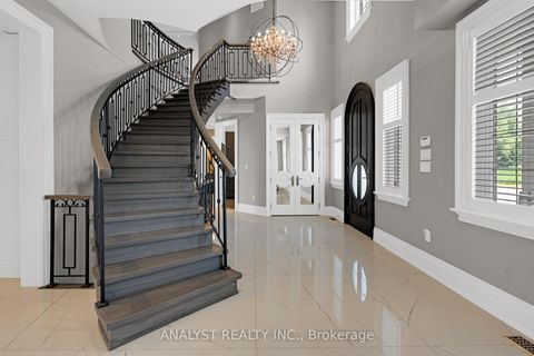 Photo 18 at 10690 Islington Avenue, Kleinburg, Vaughan