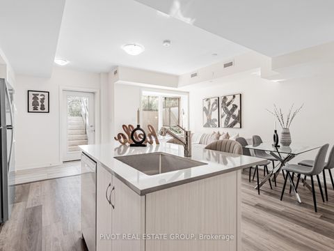 Photo 8 at 3102 - 60 Elizabeth Street S, Mill Pond, Richmond Hill