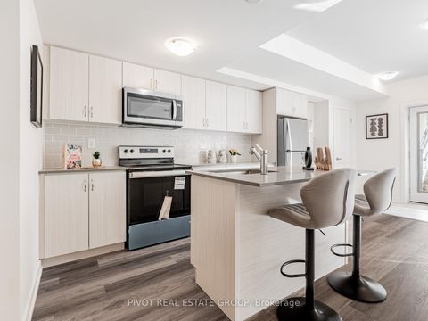 Photo 12 at 3102 - 60 Elizabeth Street S, Mill Pond, Richmond Hill