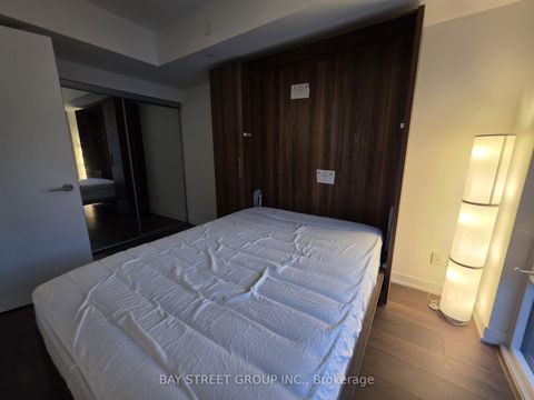 Photo 8 at 1301 - 18 Maitland Terrace, Yonge Corridor, Toronto