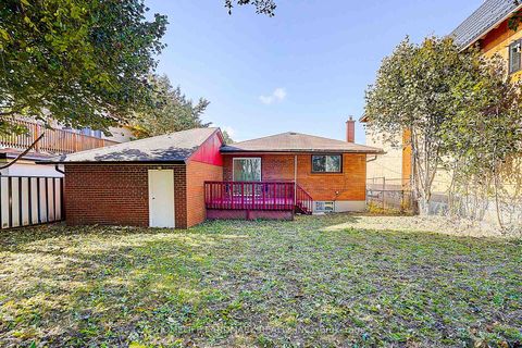 Photo 23 at 11 Doerr Road, Bendale, Toronto