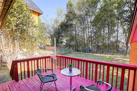 Photo 24 at 11 Doerr Road, Bendale, Toronto