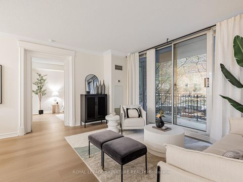 Photo 9 at 219 - 28 William Carson Crescent, Windfields, Toronto