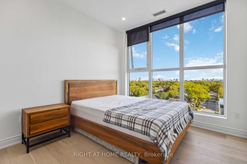 Photo 9 at PH801 - 2301 Danforth Avenue S, Danforth, Toronto