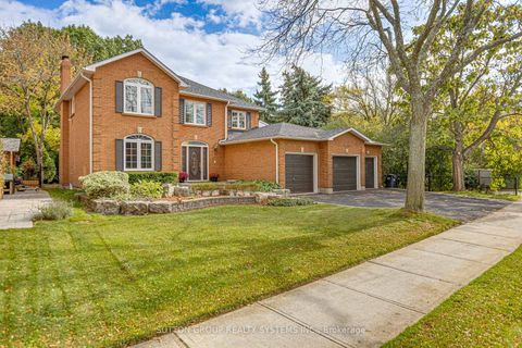 Photo 2 at 1280 Springwood Crescent, GA Glen Abbey, Oakville