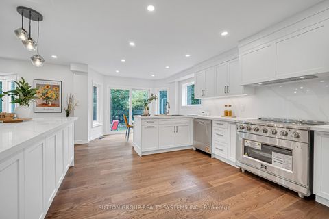 Photo 13 at 1280 Springwood Crescent, GA Glen Abbey, Oakville