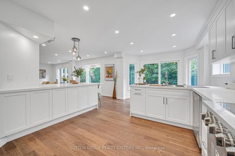 Photo 15 at 1280 Springwood Crescent, GA Glen Abbey, Oakville