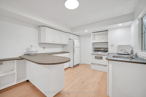 Photo 35 at 1280 Springwood Crescent, GA Glen Abbey, Oakville